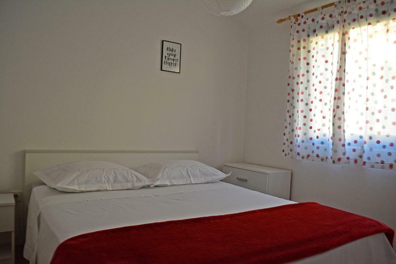 Cosy Sunset Apartment Omiš Exterior foto