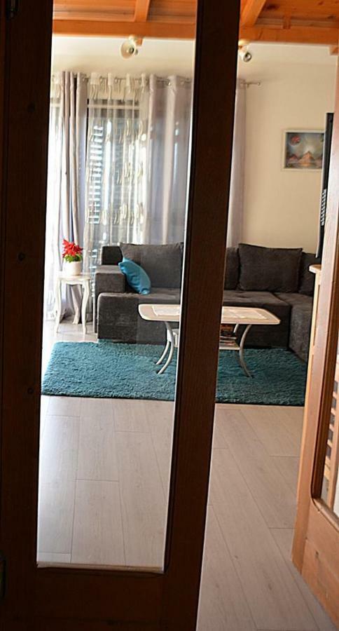 Cosy Sunset Apartment Omiš Exterior foto